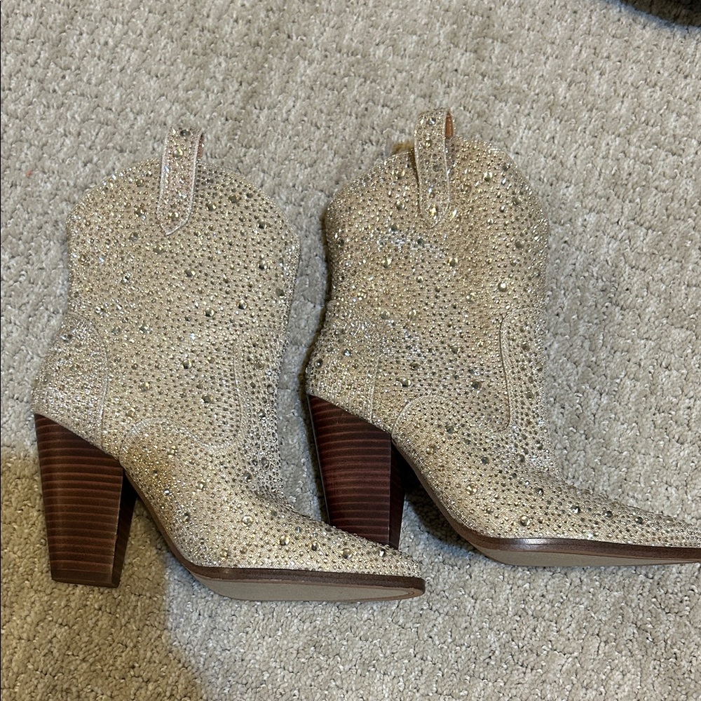 Jessica Simpson Tan Rhinestone Boots New 6.5/37